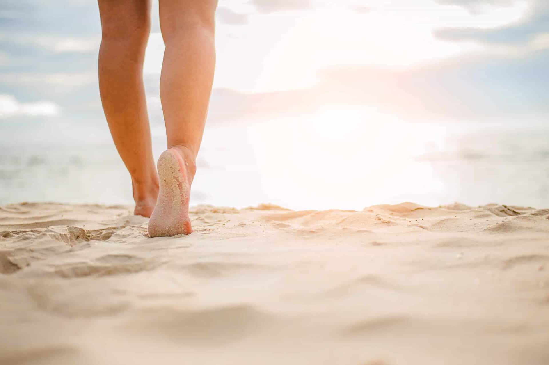 walking-barefoot-on-beach-in-maui
